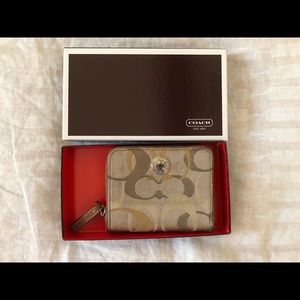 Coach mini wallet